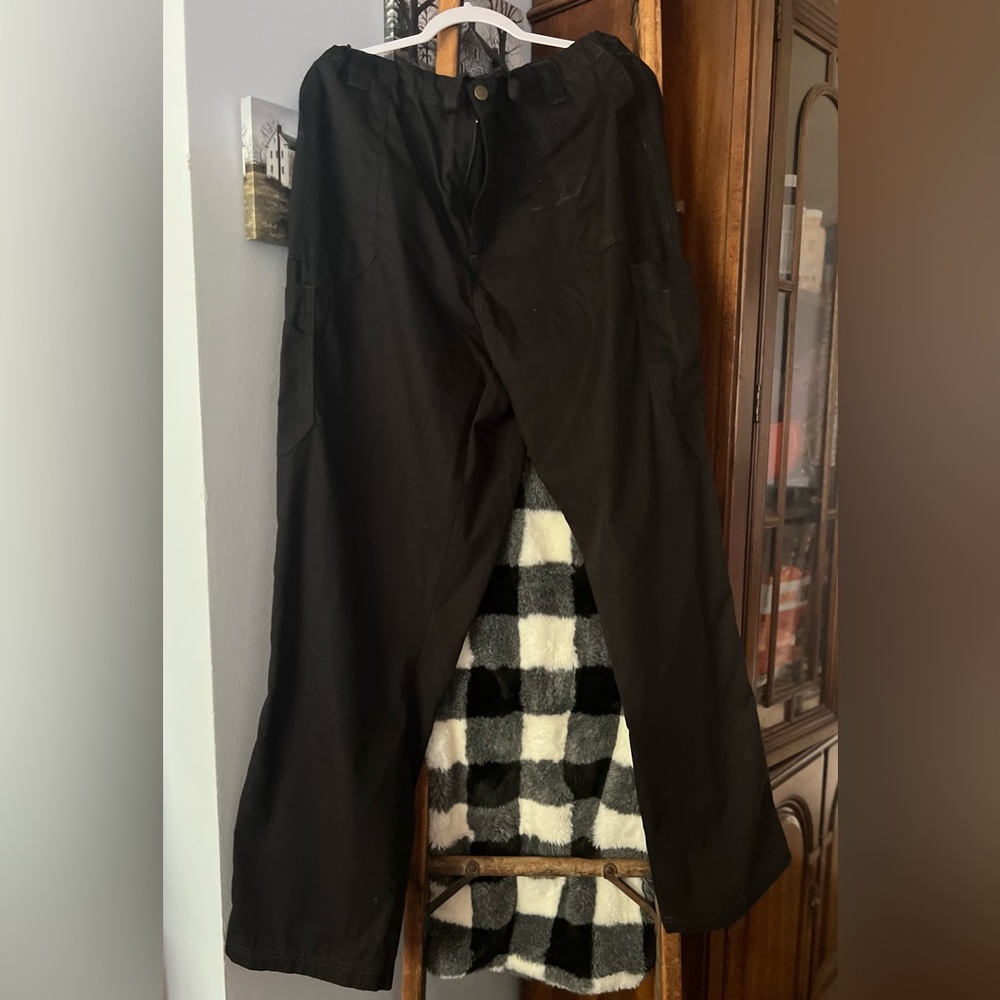 Carhartt Ripstop Boot Cut 8-Pocket Cargo Scrub Pant - Black (2XL Tall) - Picture 5 of 6
